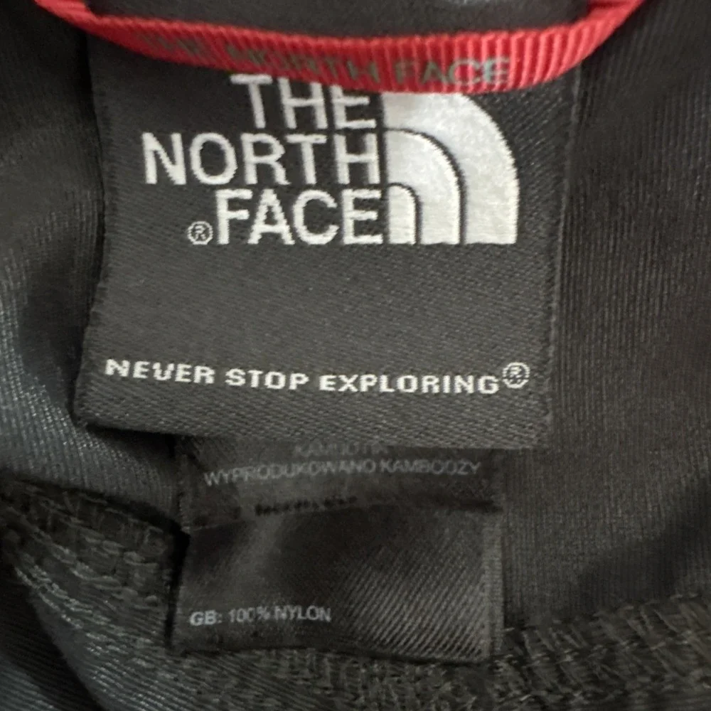 The North Face Paramount Trail Belted Convertible Pants Mens L Gray Hiking Cargo